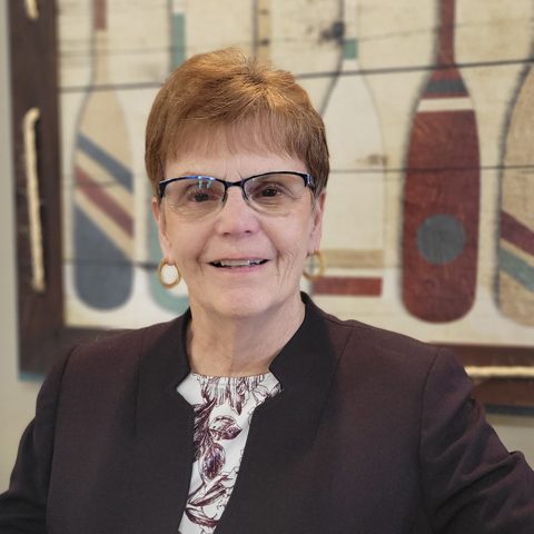 BOBBIE GARVEY General Manager